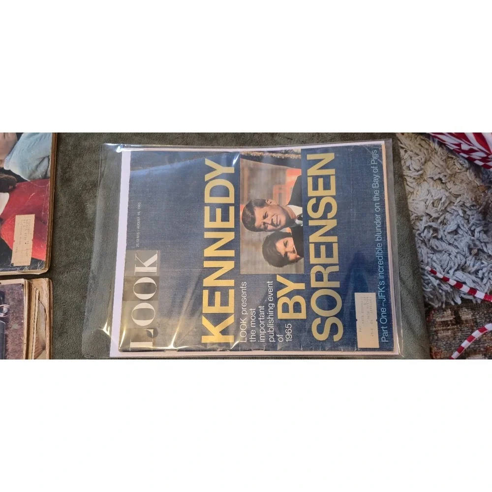 Vintage 1965 LOOK Magazine Lot of 4 JFK‎ Kennedy w/ Protectors & Life Boards